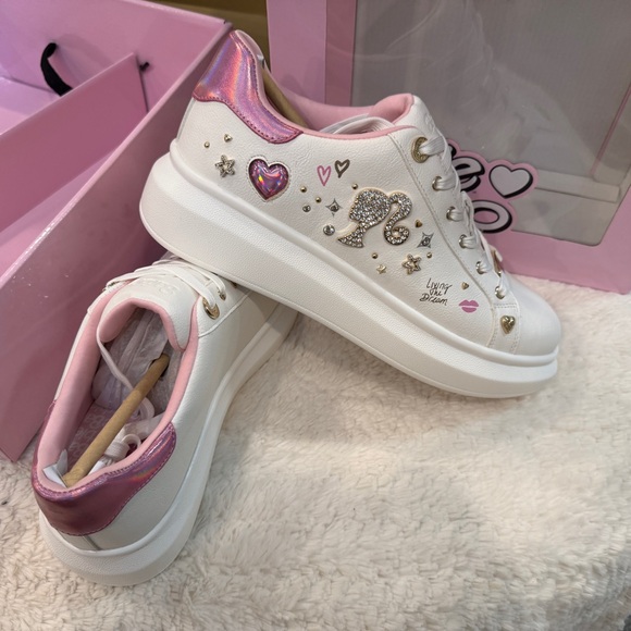 Barbie x ALDO Limited Edition Sneakers - Picture 4 of 10